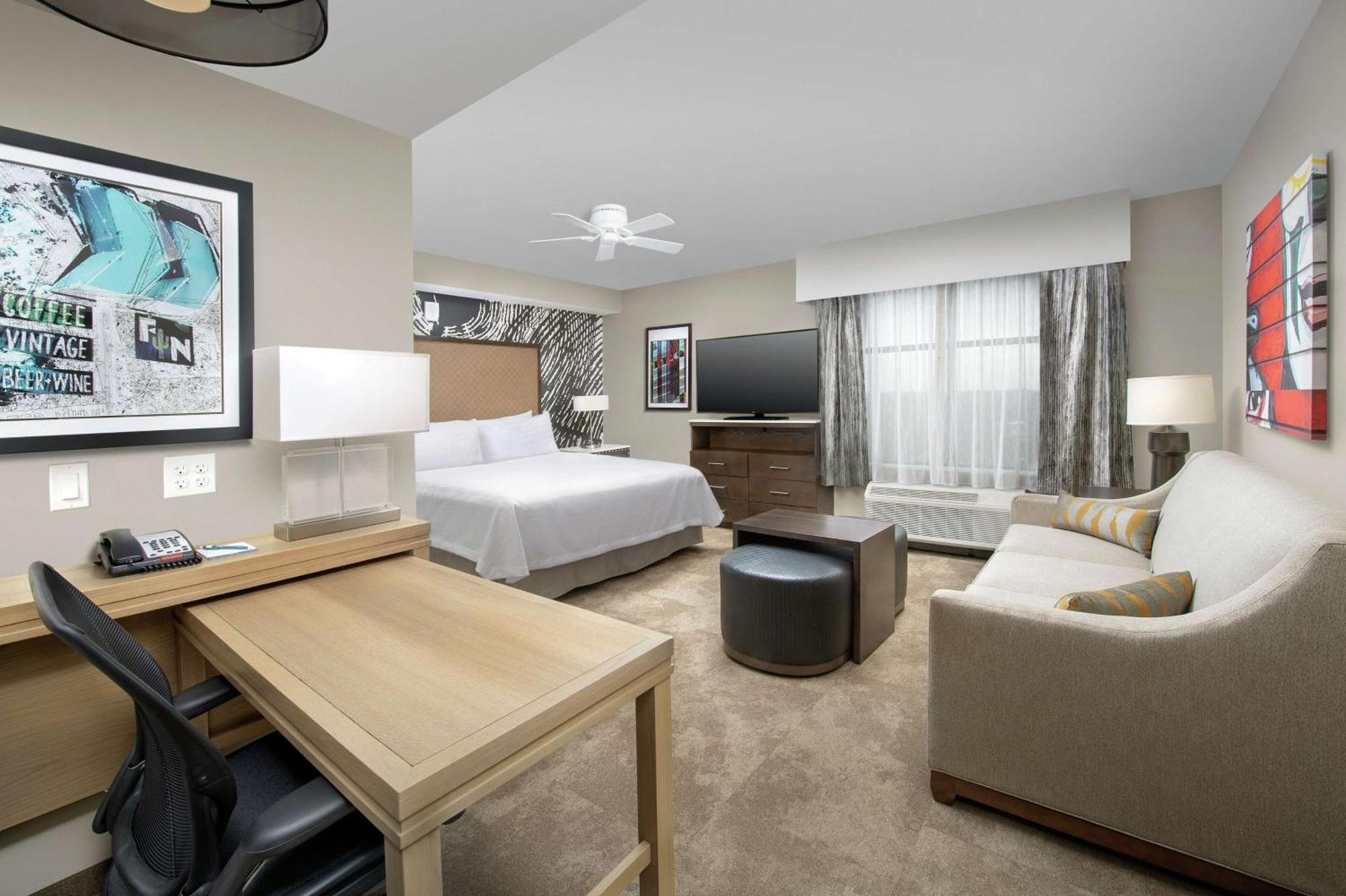 King Studio Suite Non-Smoking